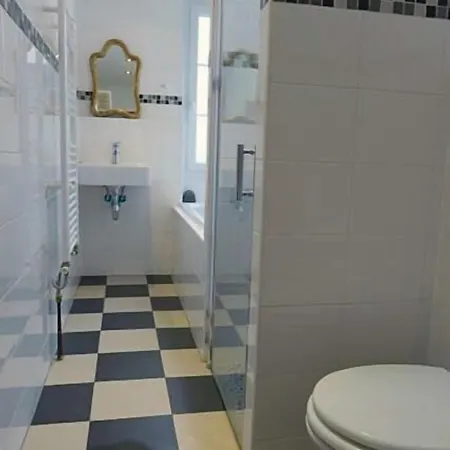 Szálloda Du Vieux Puits