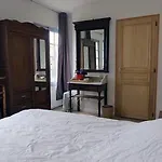 ホテル Du Vieux Puits
