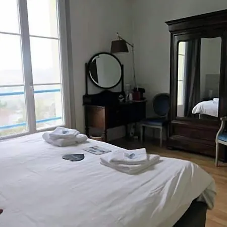 호텔 Du Vieux Puits
