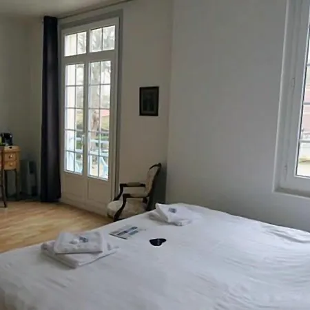 호텔 Du Vieux Puits